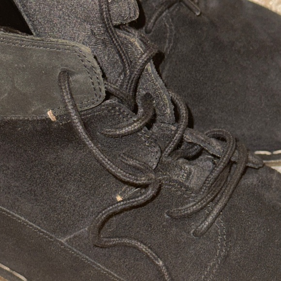 Clarks Men's Dark Blue Lace-Up Boots - Picture 4 of 9